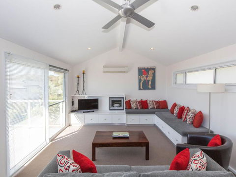 Silvermist 17 Poley Cow Lane - Hotel Accommodation 1