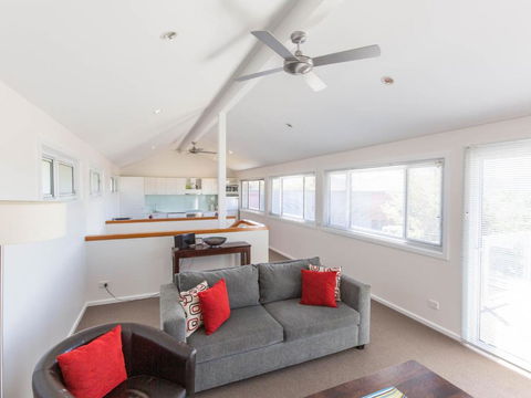 Silvermist 17 Poley Cow Lane - Hotel Accommodation 2