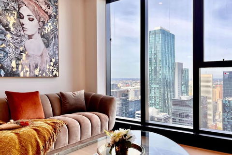 Sky High 2 Bedrooms Apt (1 Queen + 2 Singles) - Hotel Accommodation 2