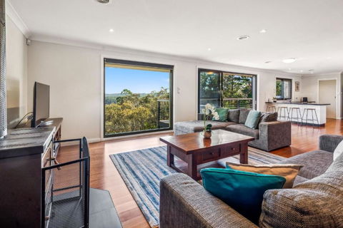 Skycrest - Hotel Accommodation 2