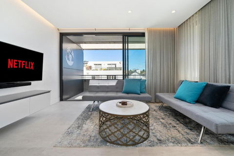 Sleek 1BR Apartment With Skylight Near Coogee Beach - Hotel Accommodation 2
