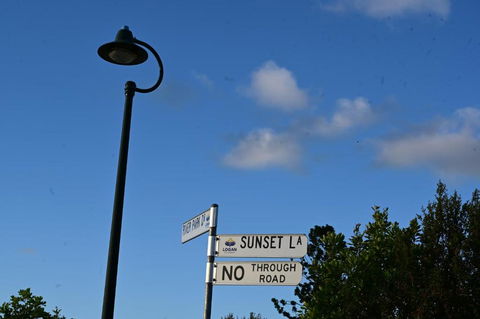 Spacious 4 Bedroom Retreat Fully Air Conditioned - Hotel Accommodation 2