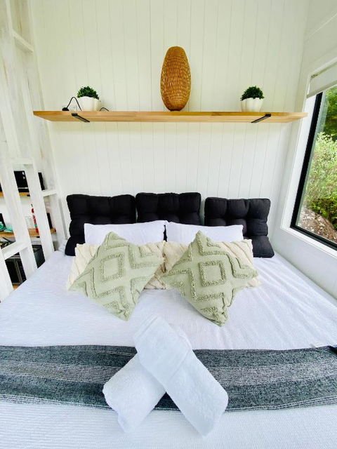 SUNRISE At Heartland - Hotel Accommodation 2