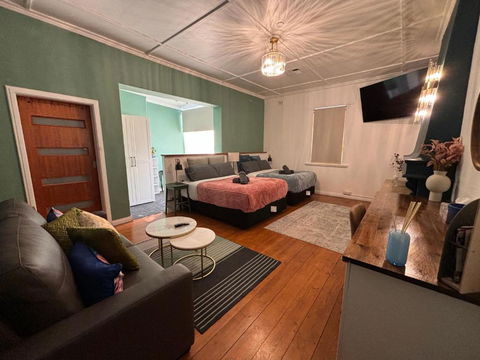 The 155 Ral Ral Avenue Stay - Hotel Accommodation 2