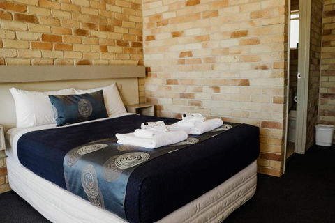 The Australian Hotel St George - Hotel Accommodation 1