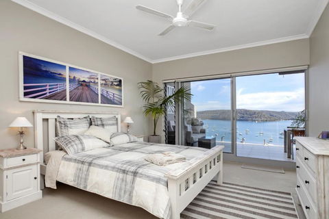 The Commodore Penthouse - Hotel Accommodation 3