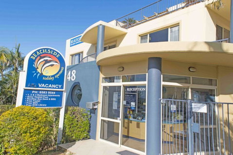 Beachside Holiday Apartments - Hotel Accommodation 2