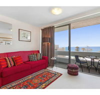 Beachside Paradise - Ocean Views Central Position - Hotel Accommodation