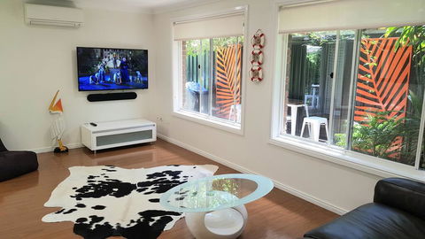 Beachside Villa Ettalong Beach - Hotel Accommodation 0