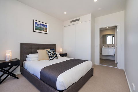 Beau Monde Apartments Newcastle - The Herald - Hotel Accommodation 2