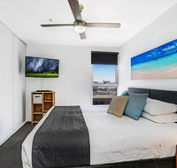 Beau Monde Apartments Newcastle - Worth Place Apartment - Hotel Accommodation