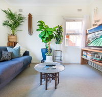 Beautiful Beach Home in Superb Location - Hotel Accommodation