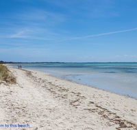 Beautiful Beachfront Apartment at Capel Sound - Hotel Accommodation