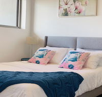 Beautiful Home close to Shopping Mall and Train Hornsby - Hotel Accommodation