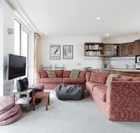 Beehive 14 - Hotel Accommodation