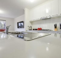 Beischer Apt B - Hotel Accommodation