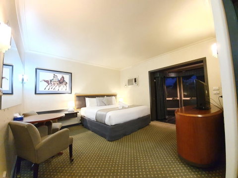 Bell Motel - Hotel Accommodation 3