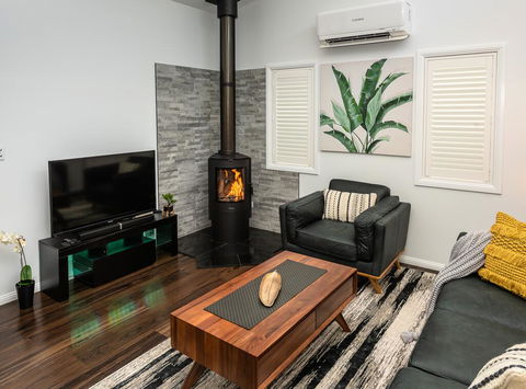 Bella Vista Stanthorpe - Hotel Accommodation 1