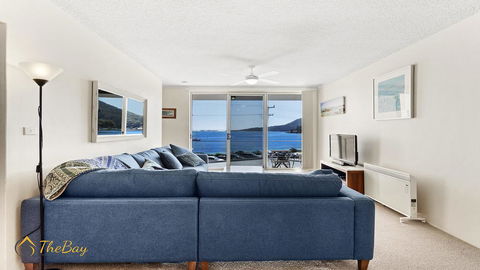 Bella Vista Unit 4 - Shoal Bay - Hotel Accommodation 2