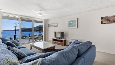 Bella Vista Unit 4 - Shoal Bay - Hotel Accommodation 0
