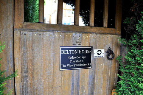 Belton Apartments - The Studio - Hotel Accommodation 1