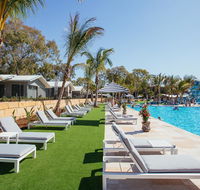 BIG4 Sandstone Point Holiday Resort - Hotel Accommodation