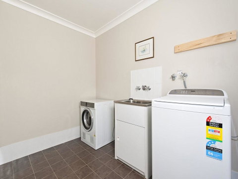 Birdsong @ Nelson Bay - Hotel Accommodation 3