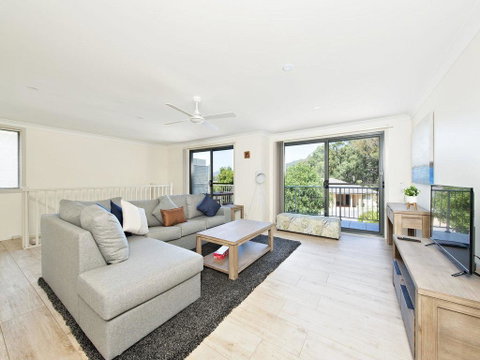 Birdsong @ Nelson Bay - Hotel Accommodation 0