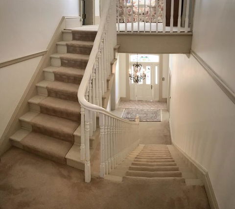 Blayney House - Hotel Accommodation 2