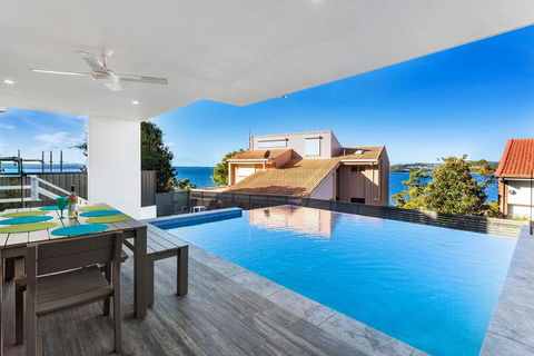 Blue Water Splendour - Infinity Pool And Amazing Views!! - Hotel Accommodation 0