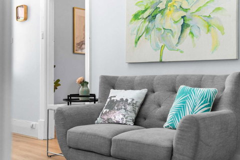 The Newly Renovated - Maylands Vacation Home - Hotel Accommodation 3