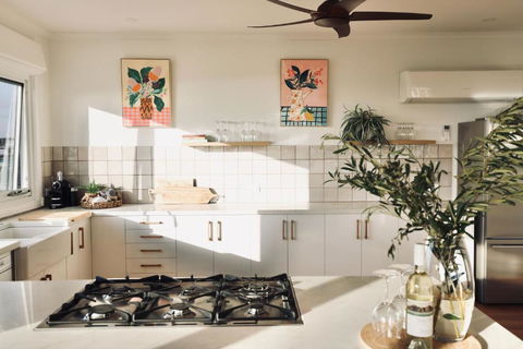 Wrights Bay House - Hotel Accommodation 2