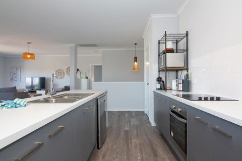 Xanadu - Aldinga Beach - C21 SouthCoast Holidays - Hotel Accommodation 3