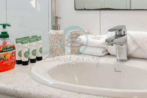 ZEN Nightcliff Foreshore 2-BR Cozy & Quiet Getaway - Hotel Accommodation 1