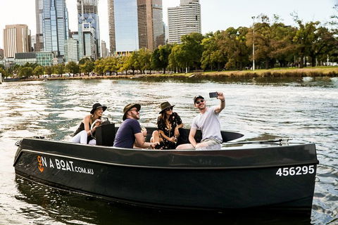 2-Hour Boat Rental In Melbourne - Hotel Accommodation 1