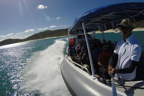 Whitehaven Beach Day Tour With Snorkel In Whitsundays Island - Hotel Accommodation 2