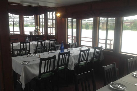 Adelaide Hills Tour With River Murray 3 Hour Lunch Cruise - Hotel Accommodation 1