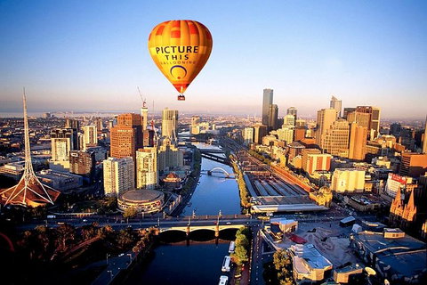 Melbourne City Card (2 Days): Visit Unlimited Attractions! - Hotel Accommodation 5