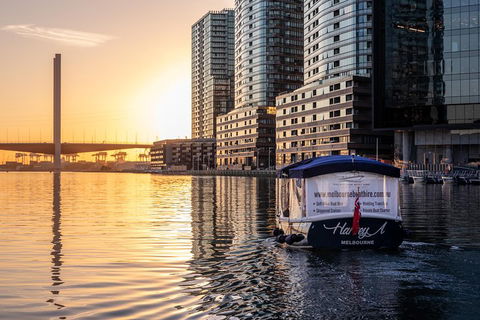 2-Hour Self-Drive Boat Hire On The Yarra River - Hotel Accommodation 2