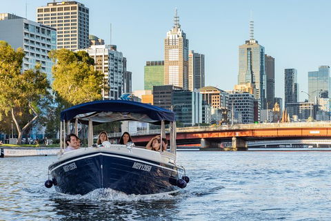 2-Hour Self-Drive Boat Hire On The Yarra River - Hotel Accommodation 4