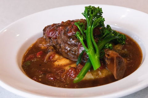 Busselton Jetty + Train Ride + Winery + Scenic Drive Full Day Tour - Hotel Accommodation 2