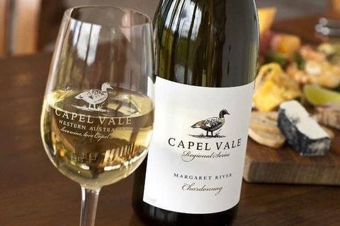 Busselton Jetty + Train Ride + Winery + Scenic Drive Full Day Tour - Hotel Accommodation 4