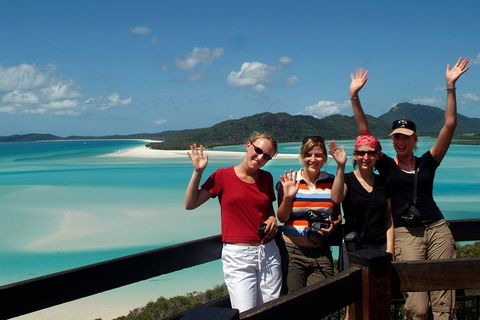 Whitehaven Beach Sailing And Snorkeling Cruise - Hotel Accommodation 4