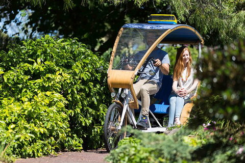 Adelaide 90-Minute Pedicab Tour: Scenic Green & River Experience - Hotel Accommodation 0