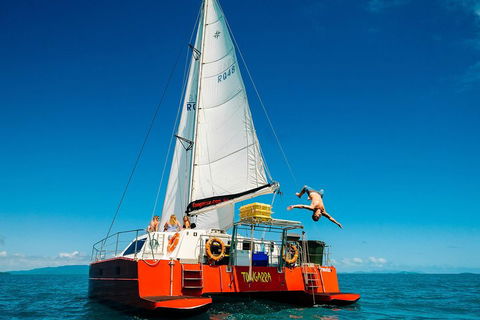 2-Night Whitsunday Islands All-Inclusive Sailing Tour From Airlie Beach - Hotel Accommodation 3