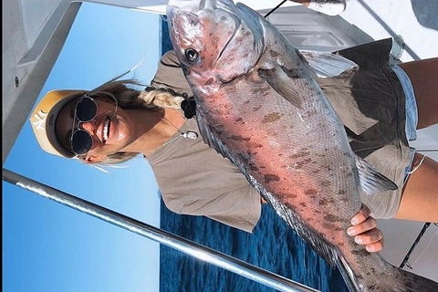 3/4 Day 7 Hour Offshore Fishing Charter - Hotel Accommodation 1
