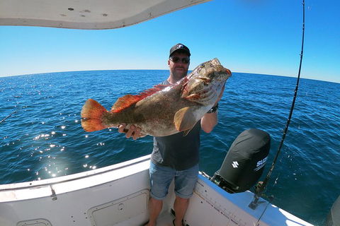 Full Day 9.5 Hour Offshore Fishing Charter - Hotel Accommodation 3