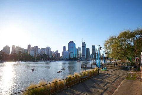 Brisbane Kayak Tour - Hotel Accommodation 1