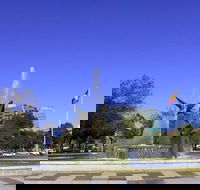 Explore Adelaide City Tour Haigh's Tasting Chocolate  Adelaide Oval Tour - Hotel Accommodation