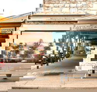 Mornington Peninsula Sightseeing Tour for 2-6 guests. - Hotel Accommodation